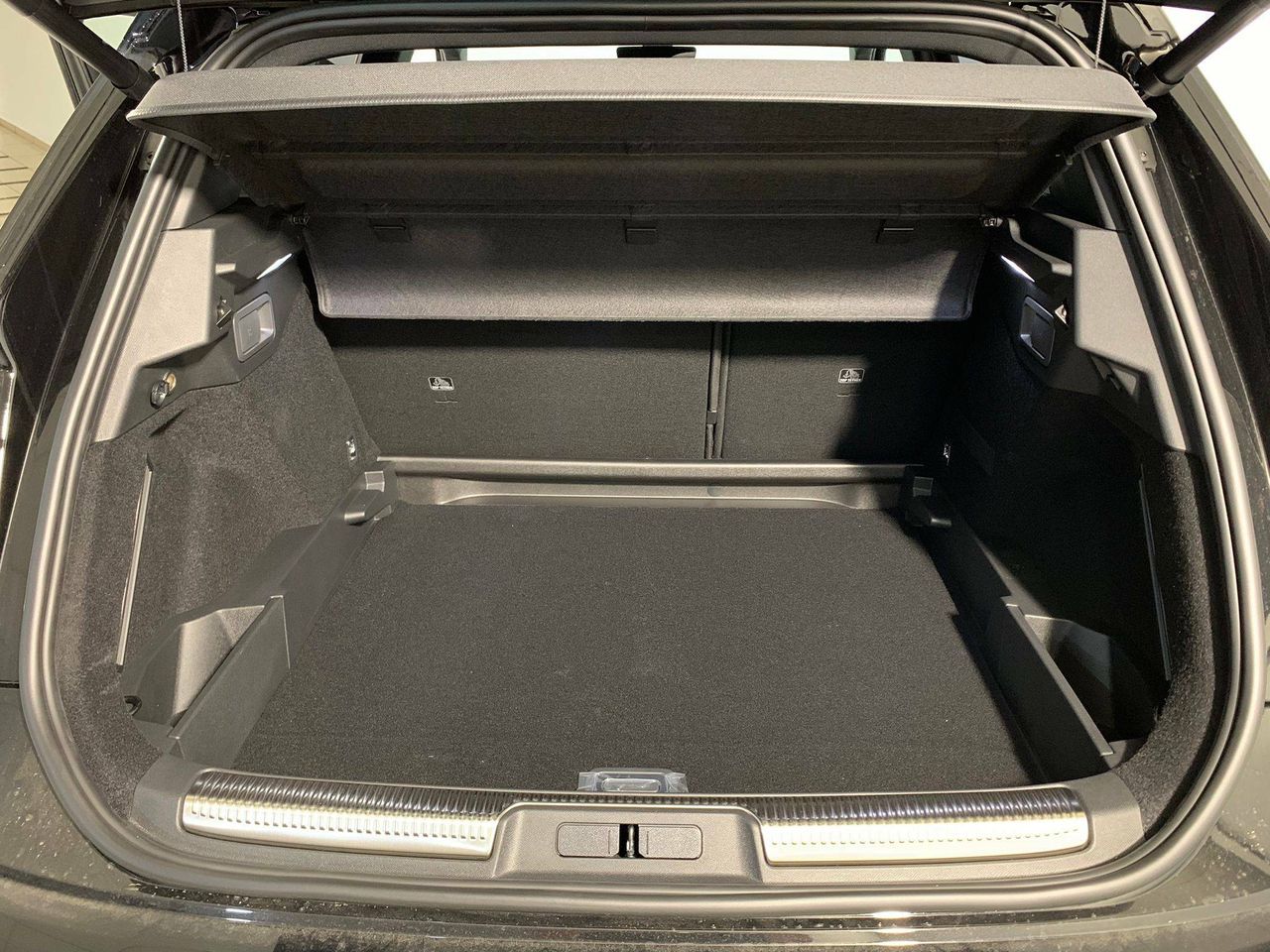 Foto DS Automobiles DS 7 6