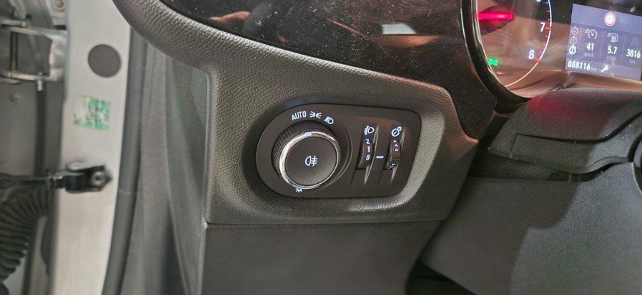 Foto Opel Corsa 19