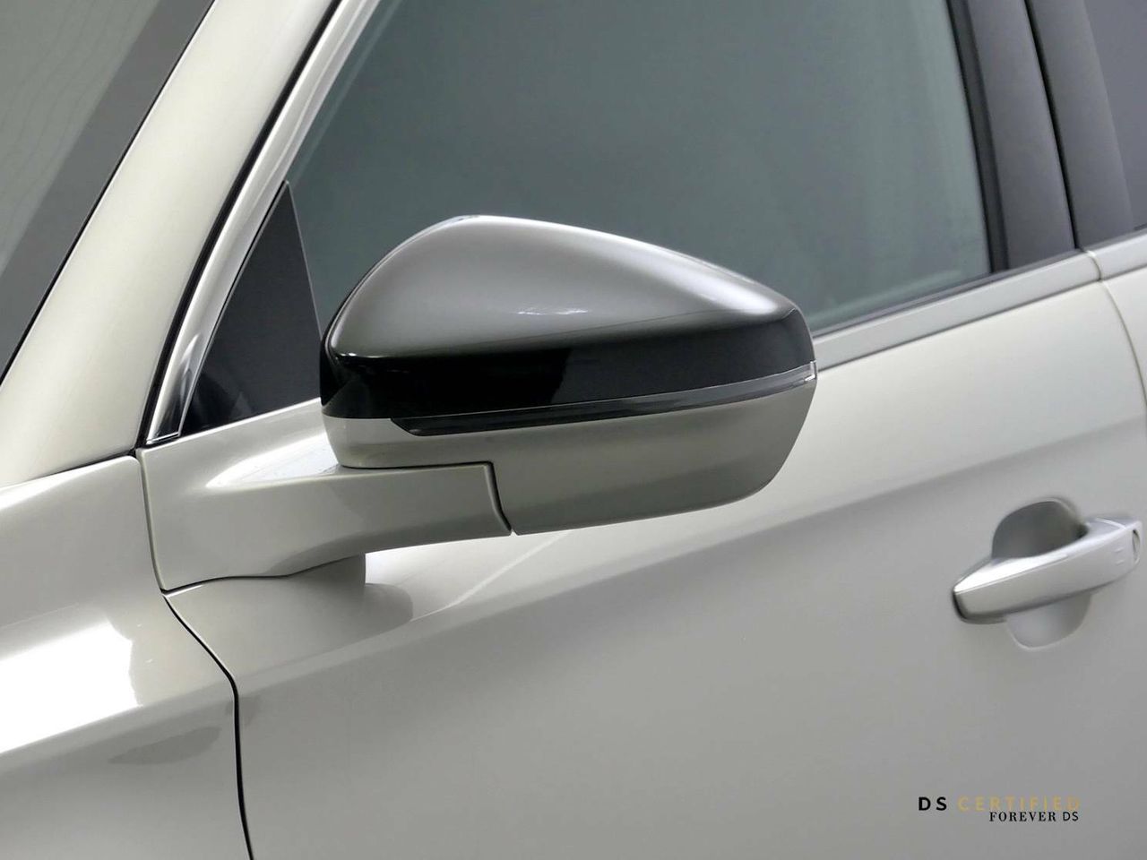Foto DS Automobiles DS 7 14