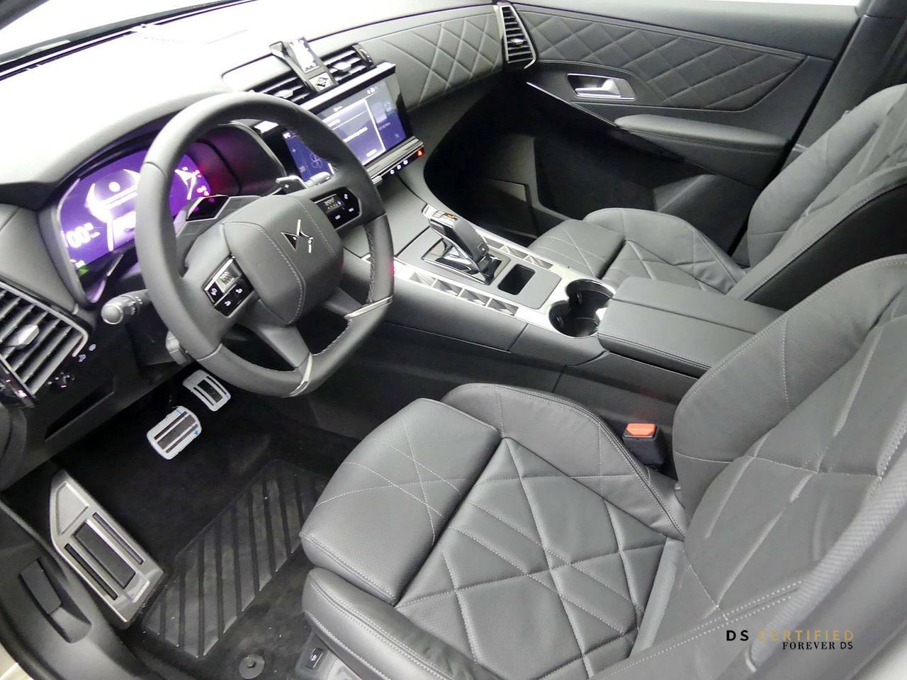 Foto DS Automobiles DS 7 15