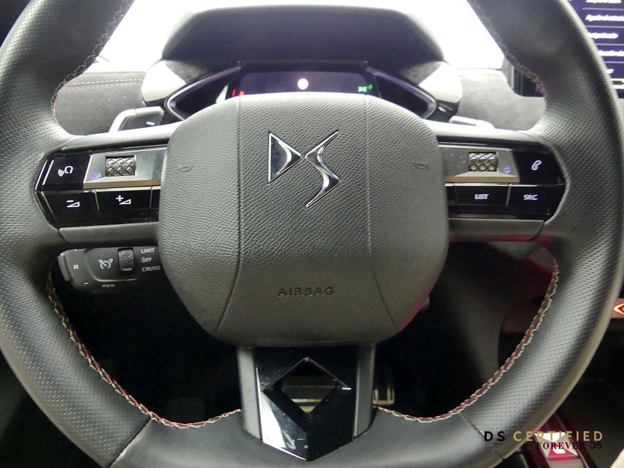 Foto DS Automobiles DS 3 16