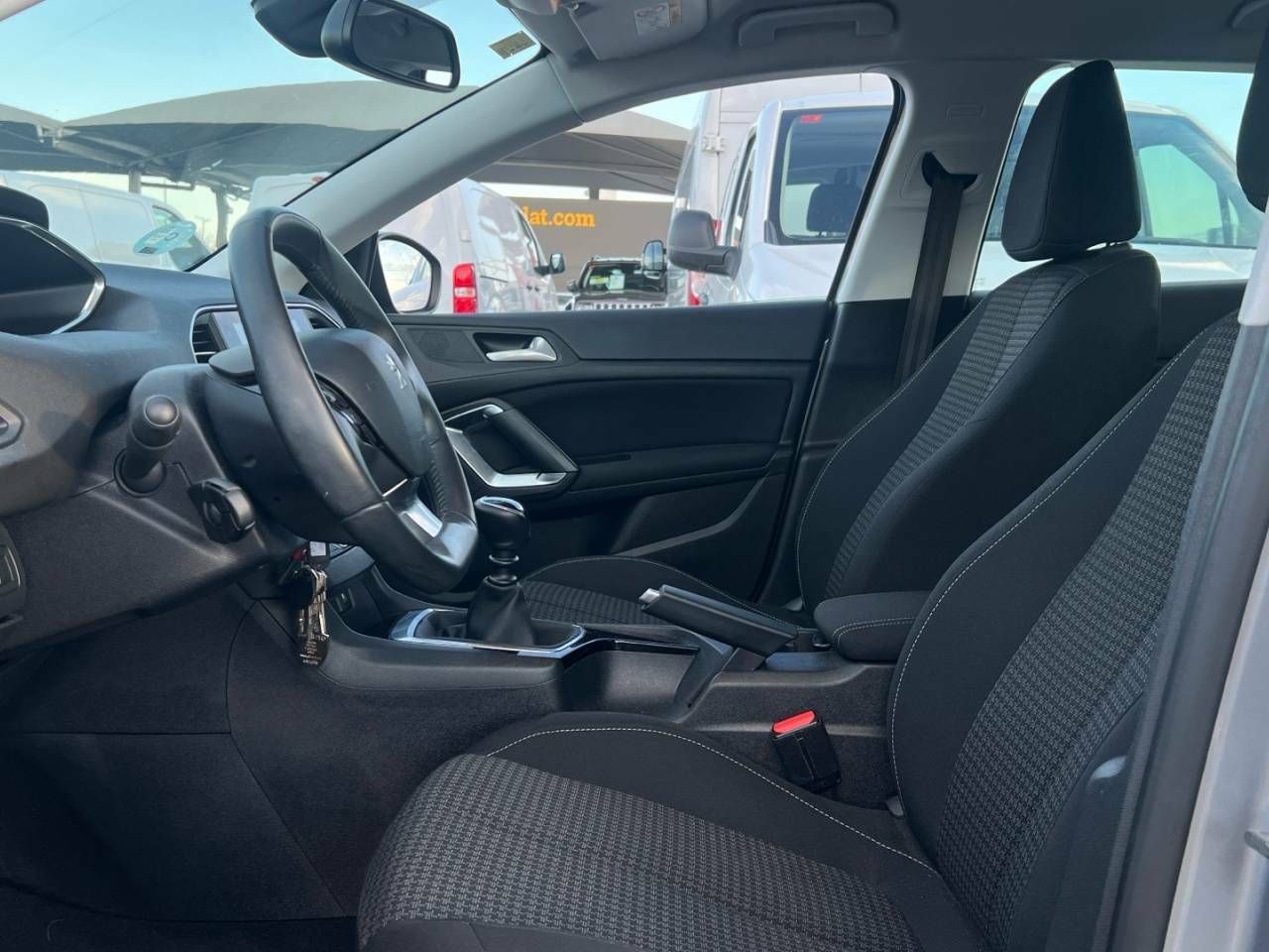 Foto Peugeot 308 13