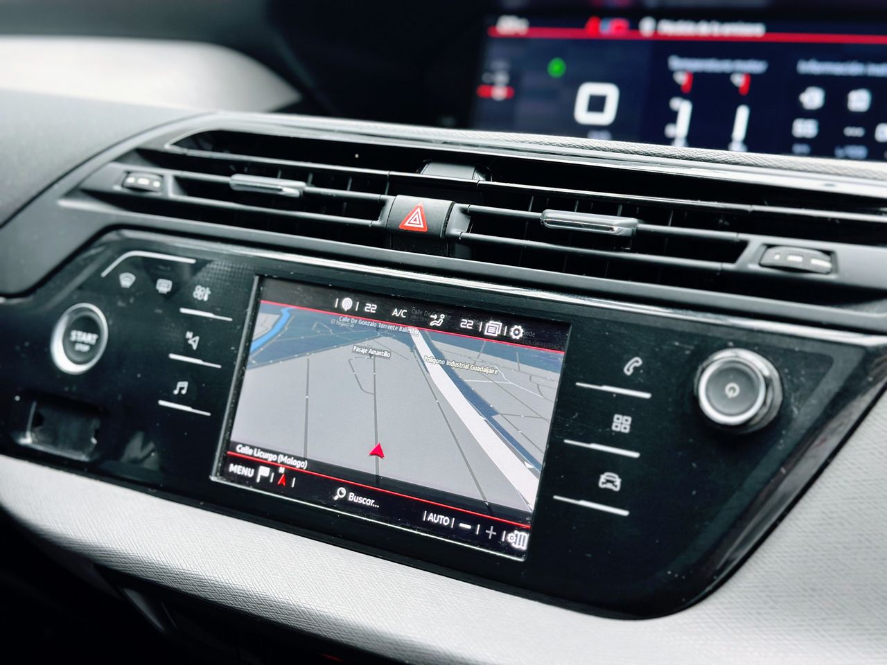Foto Citroën Grand C4 Picasso 13