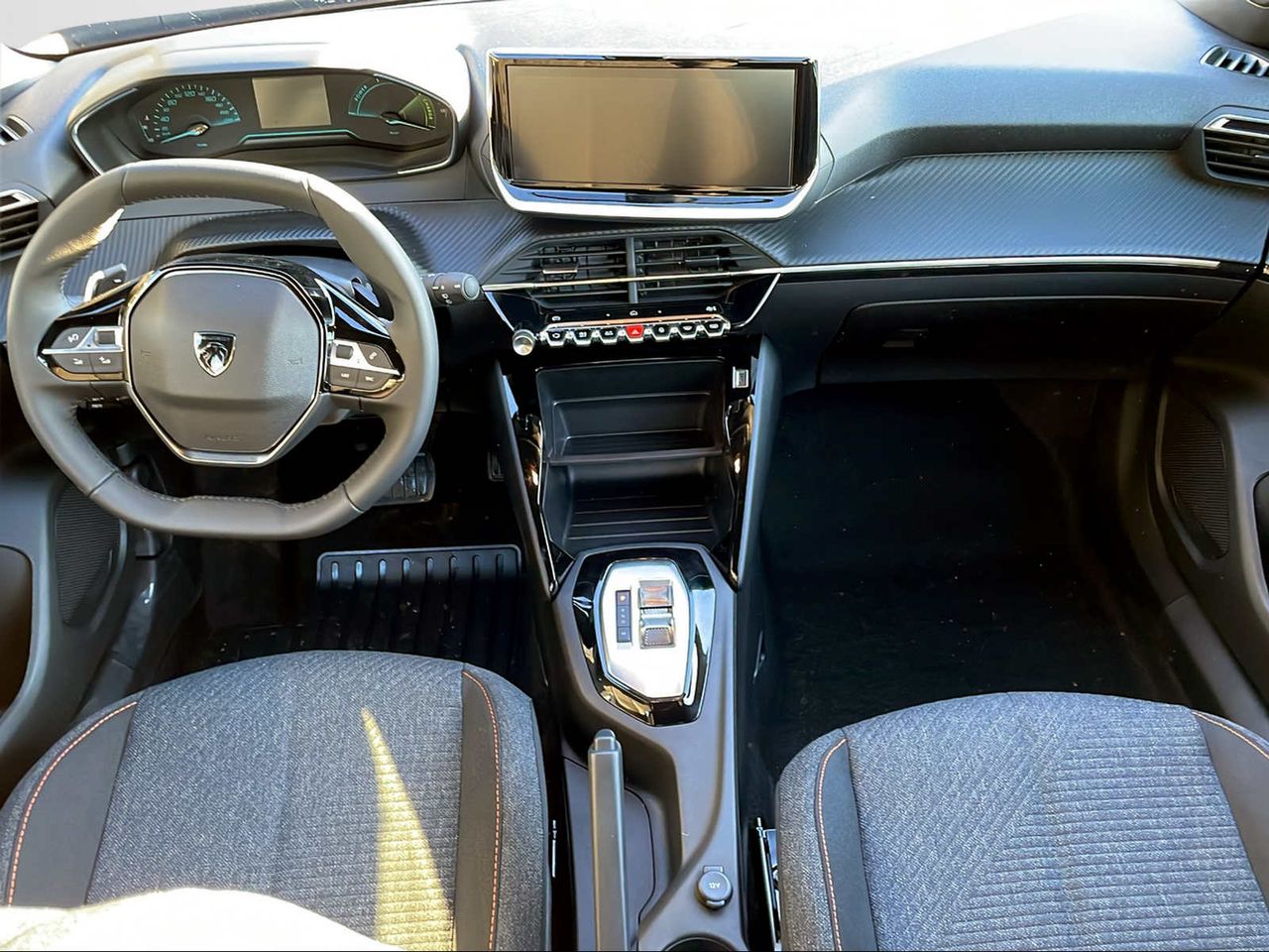 Foto Peugeot 2008 14