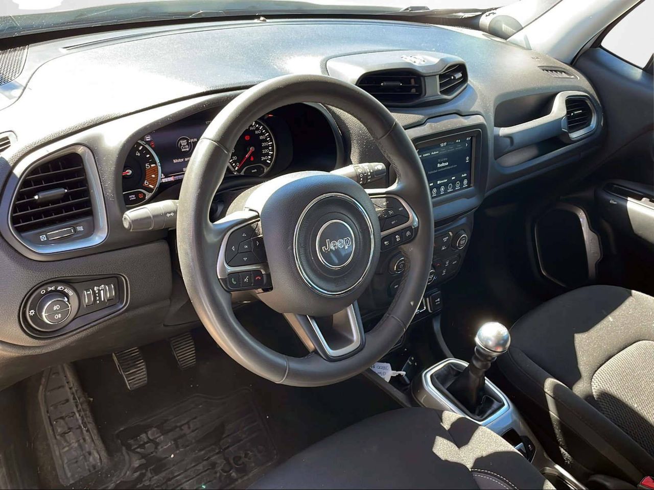 Foto Jeep Renegade 12
