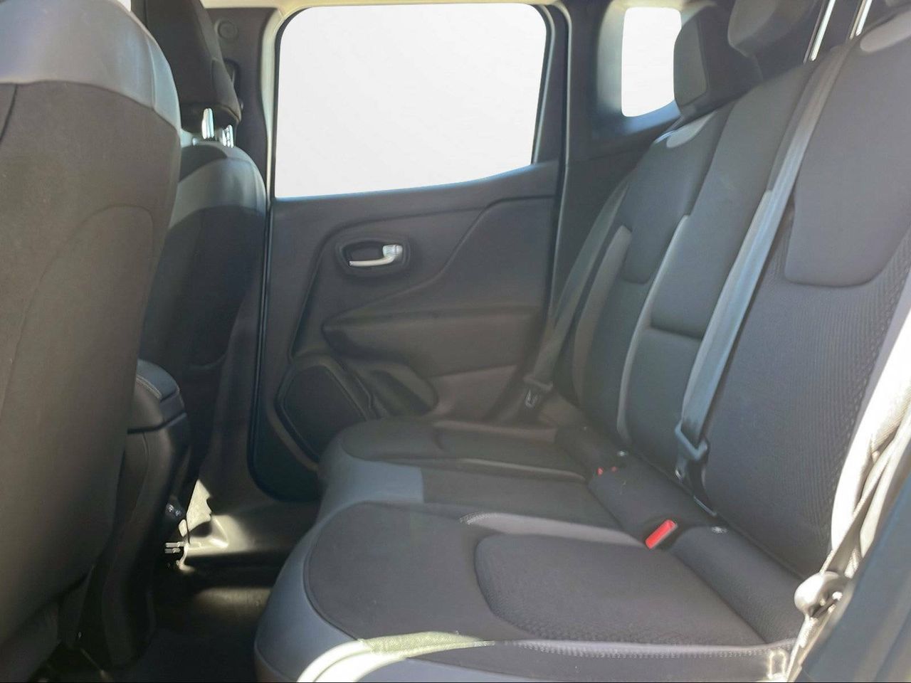 Foto Jeep Renegade 13