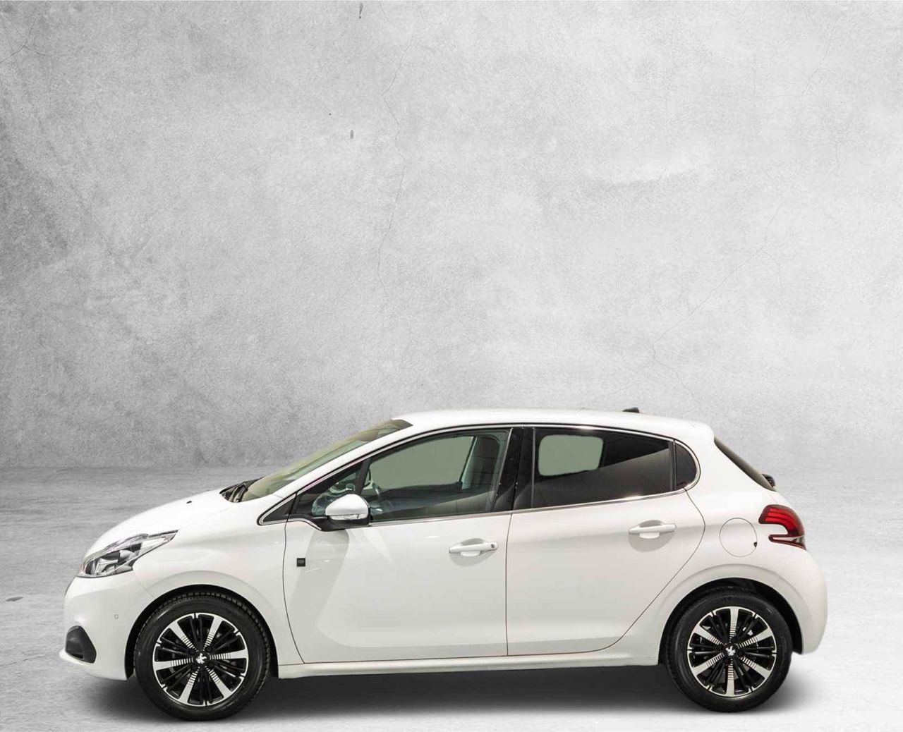 Foto Peugeot 208 8