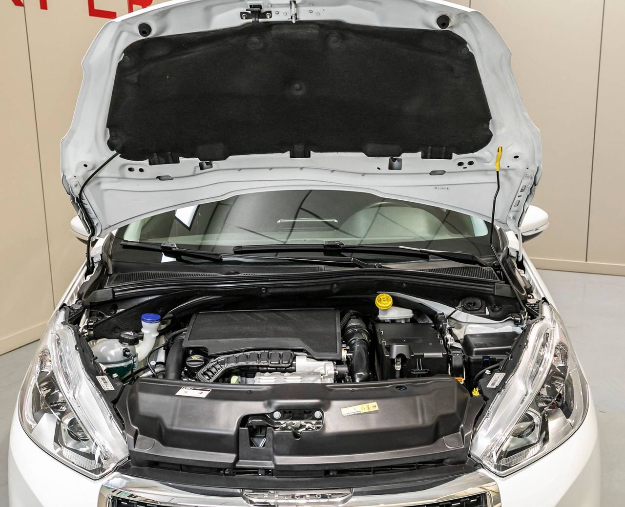 Foto Peugeot 208 21