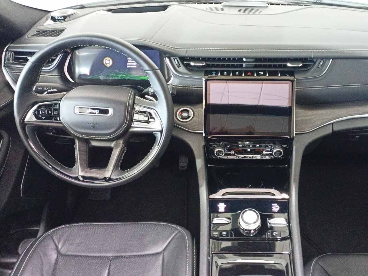 Foto Jeep Grand Cherokee 11