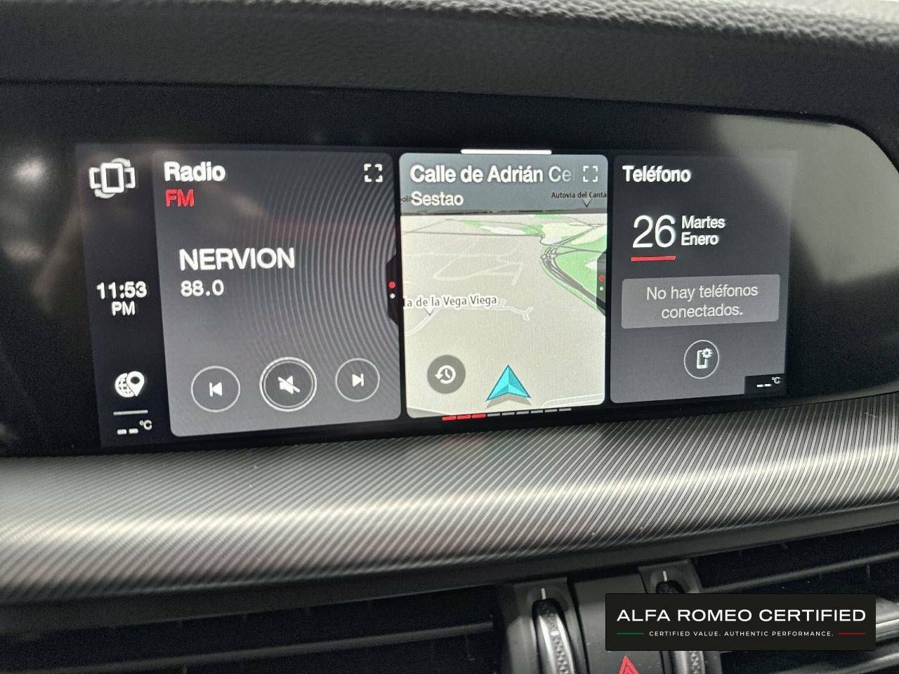 Foto Alfa Romeo Stelvio 18