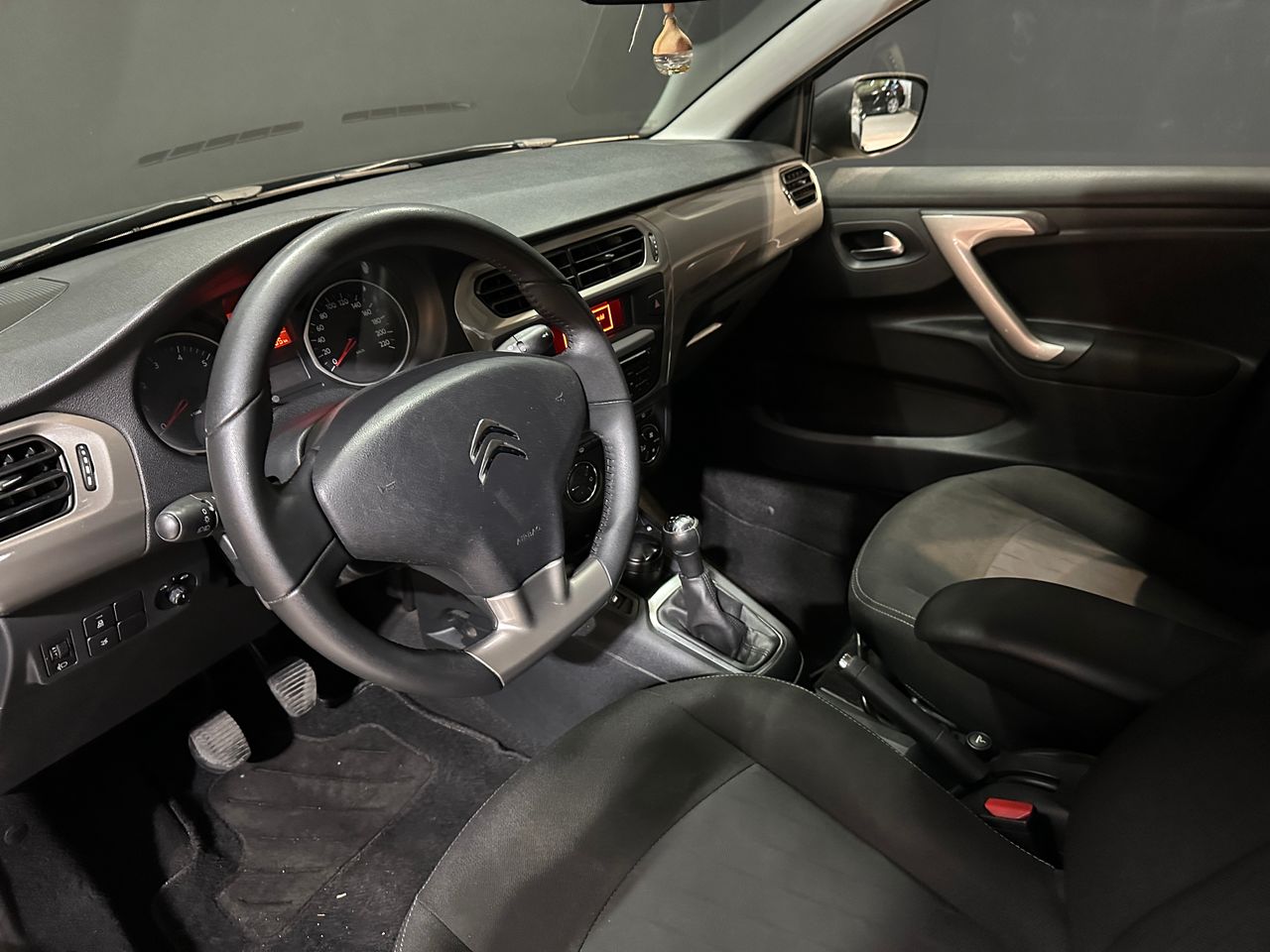 Foto Citroën C-Elysèe 5