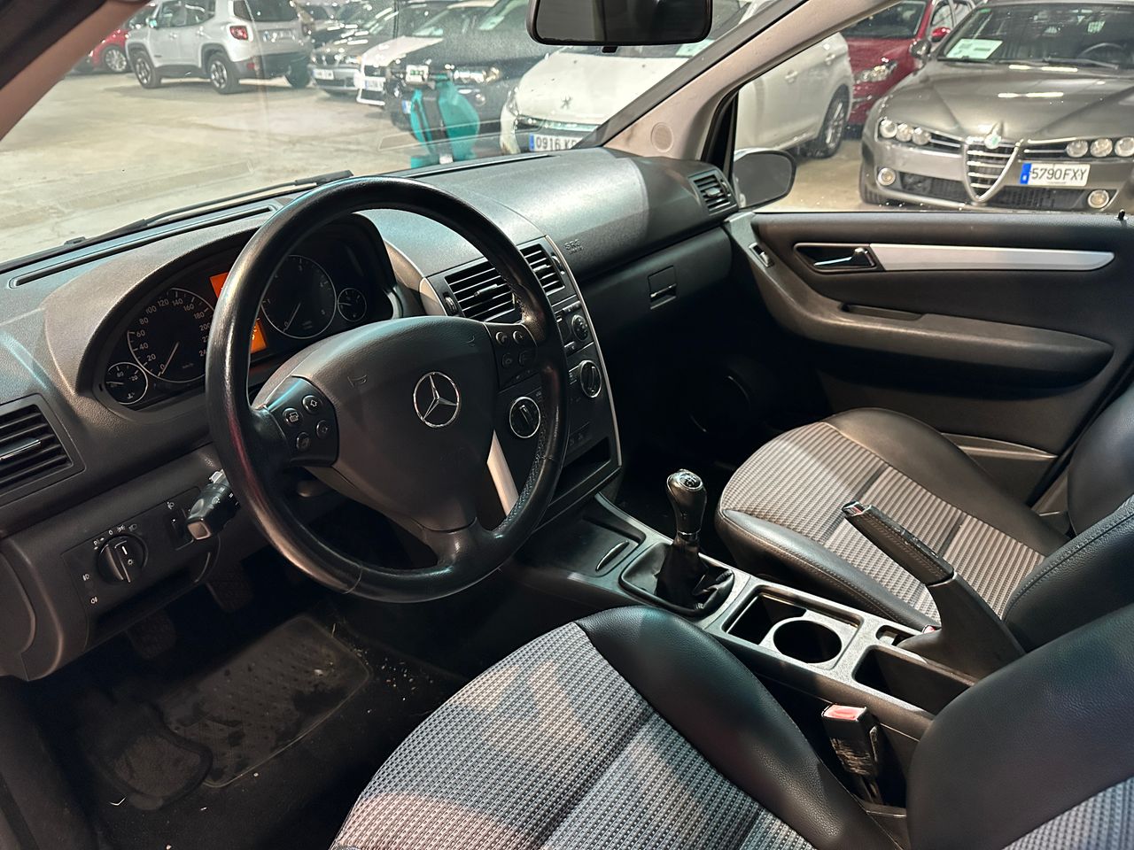Foto Mercedes-Benz Clase A 5