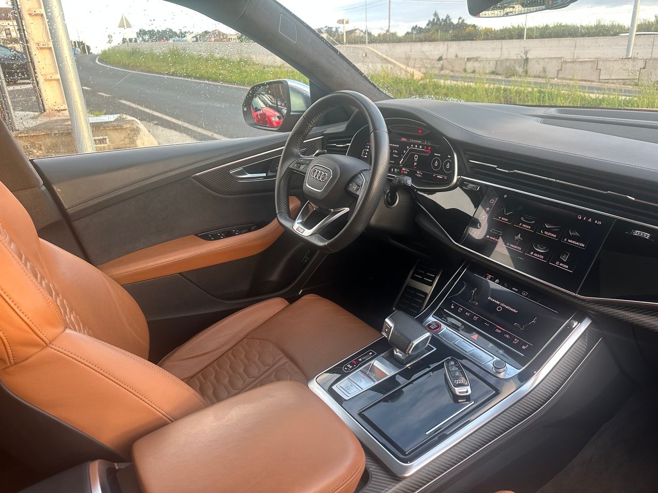 Foto Audi Q8 6