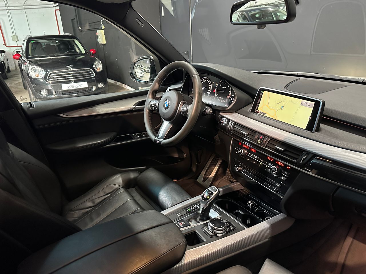 Foto BMW X5 4