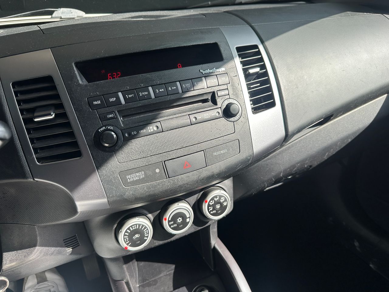 Foto Mitsubishi Outlander 9