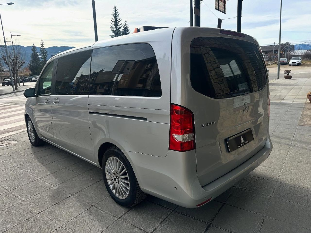 Foto Mercedes-Benz Clase V 3