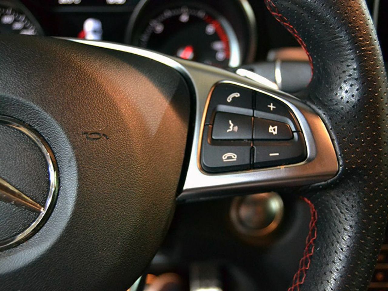 Foto Mercedes-Benz Clase GLA 23