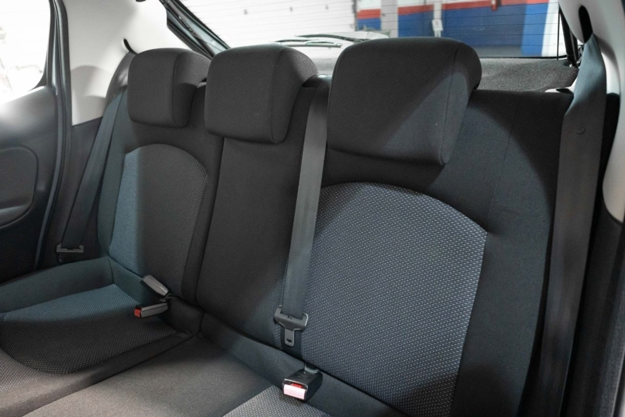 Foto Peugeot 206 + 25