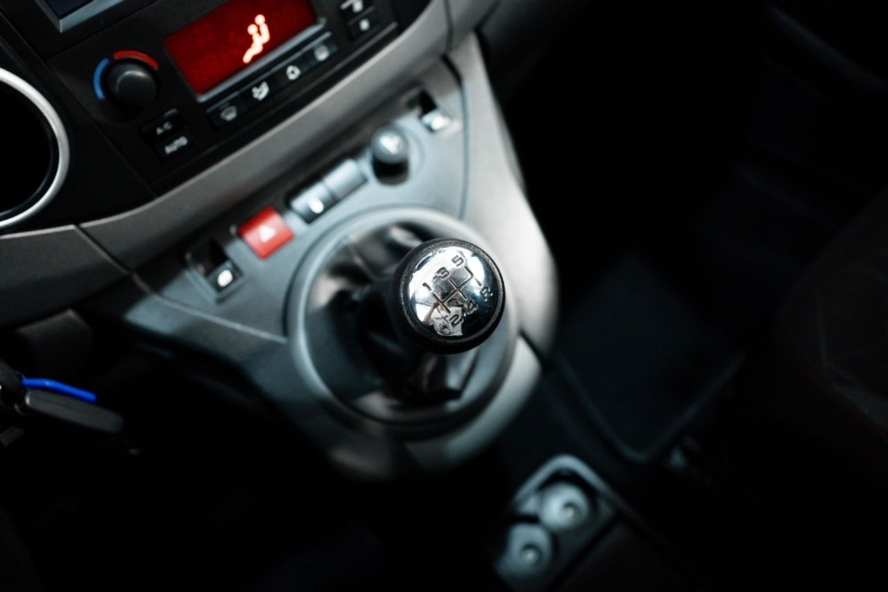 Foto Peugeot Partner 16