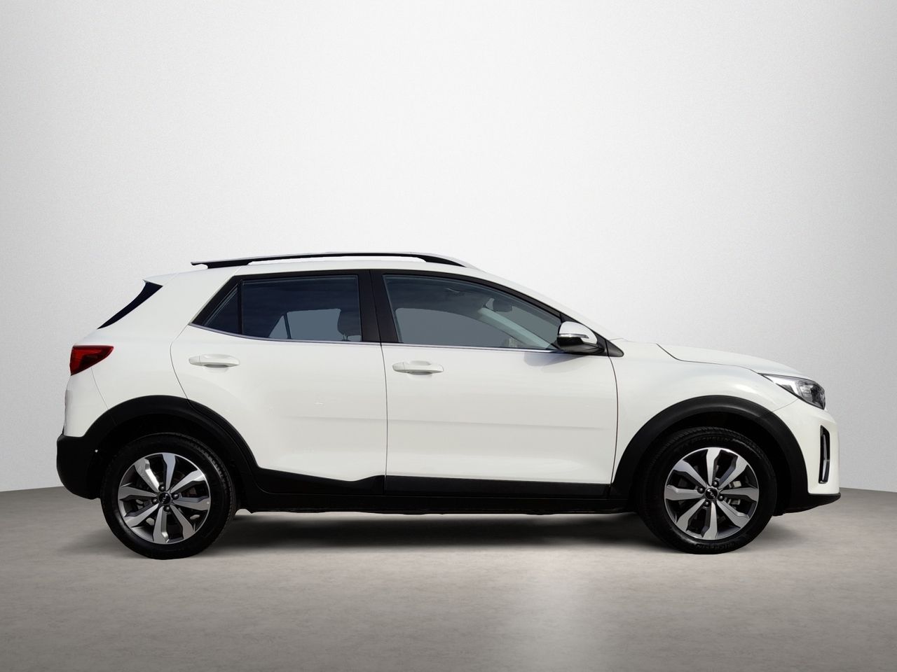 Foto Kia Stonic 2