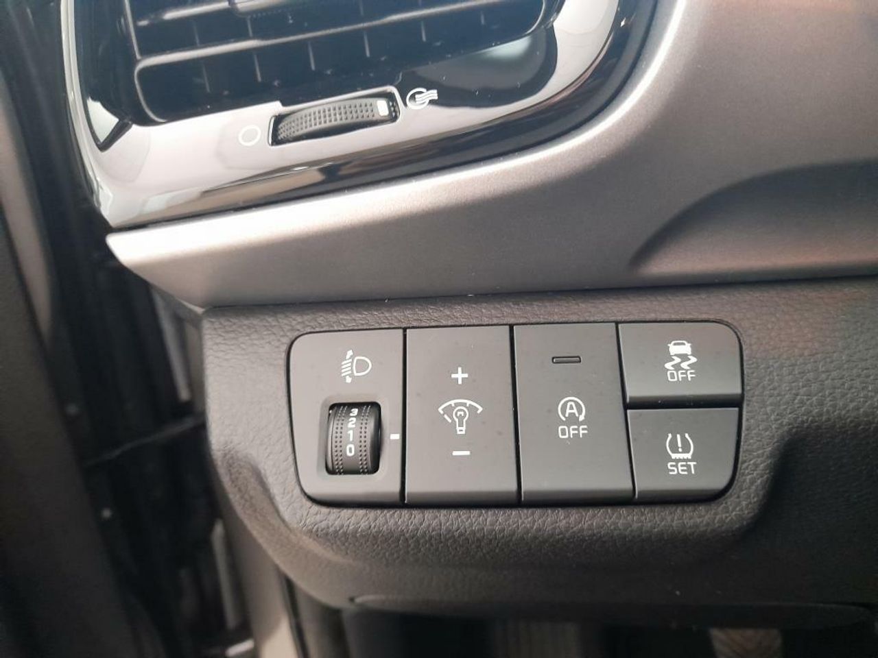 Foto Kia Stonic 18