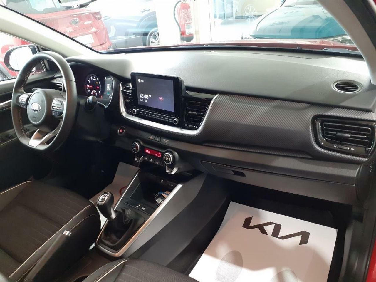Foto Kia Stonic 11