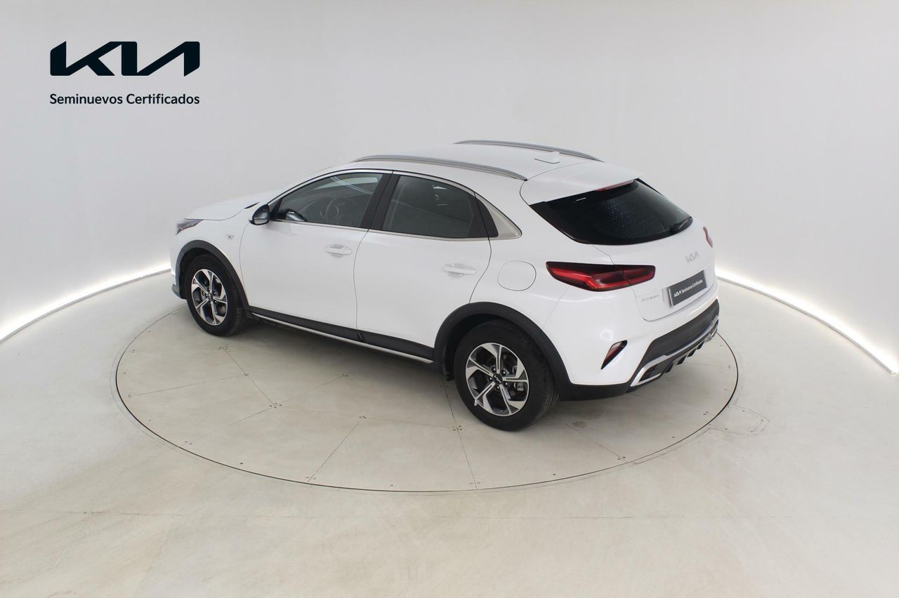 Foto Kia XCeed 4
