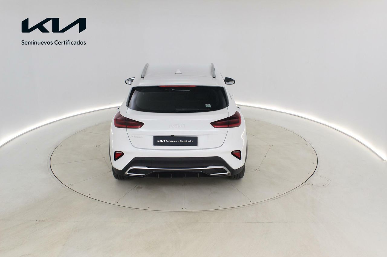 Foto Kia XCeed 6