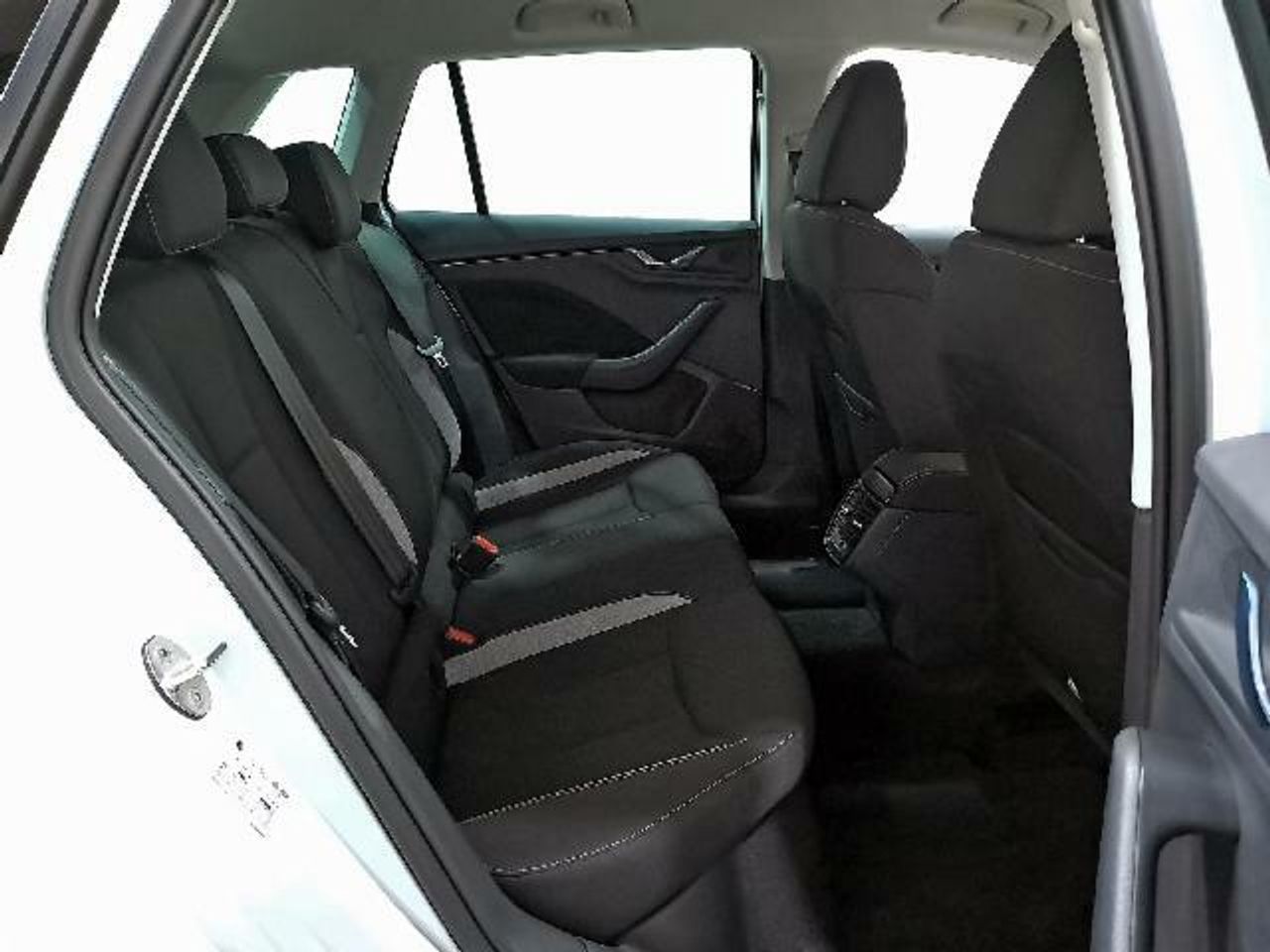 Foto Skoda Kamiq 6
