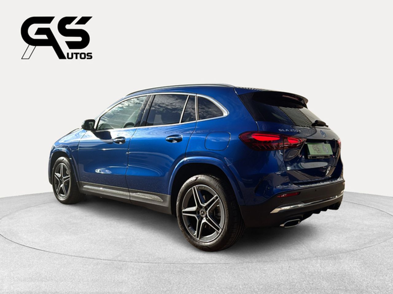 Foto Mercedes-Benz Clase GLA 6