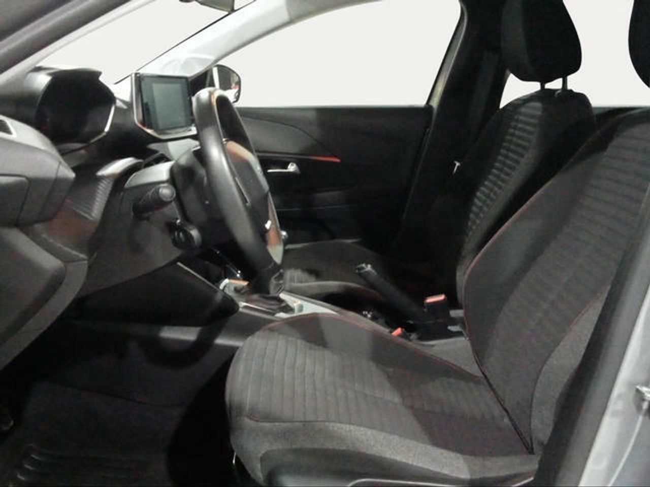Foto Peugeot 208 8