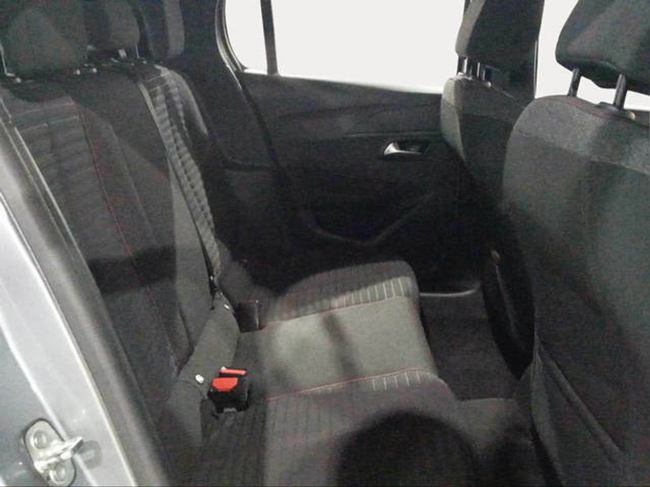 Foto Peugeot 208 11