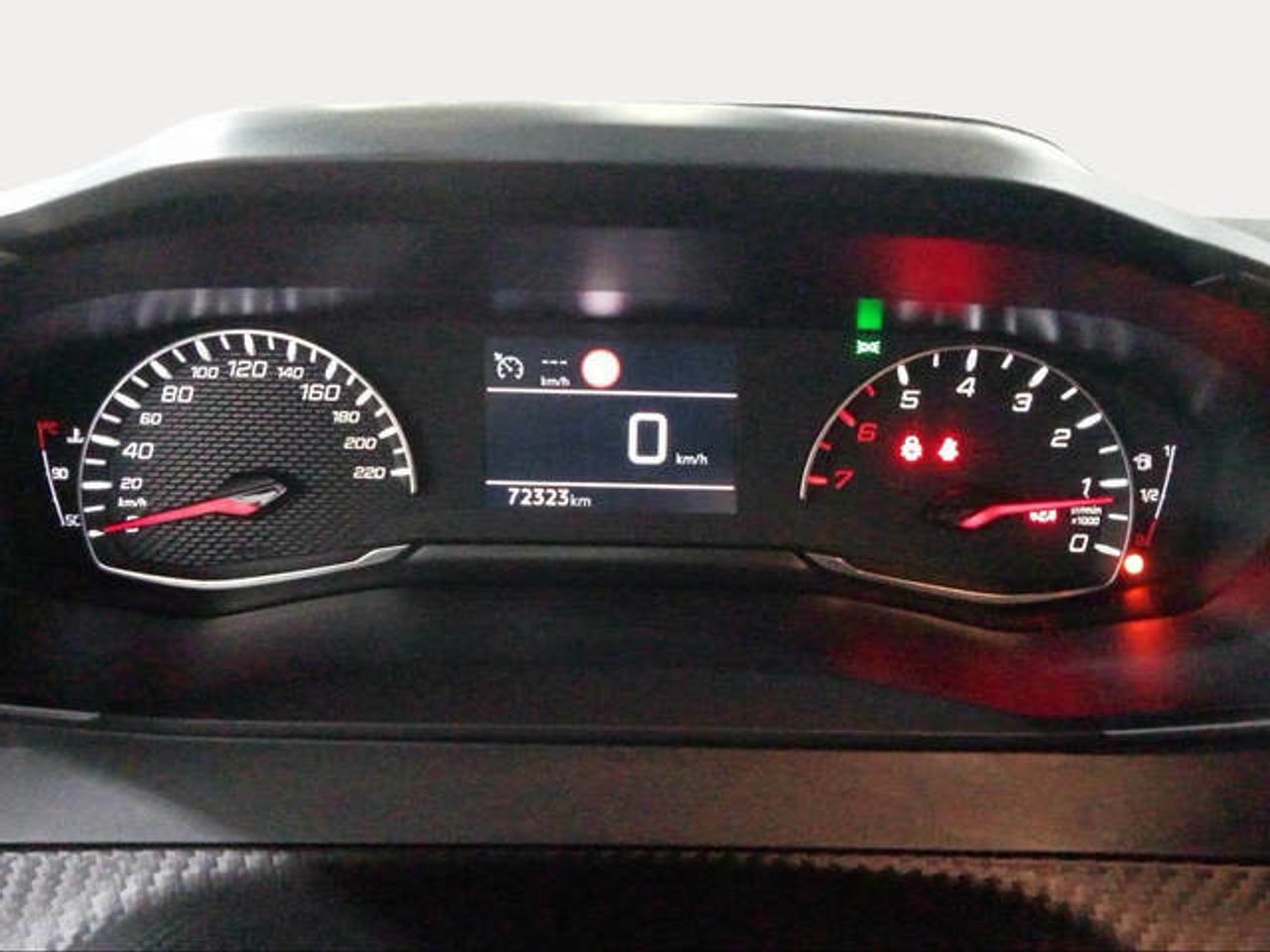 Foto Peugeot 208 15