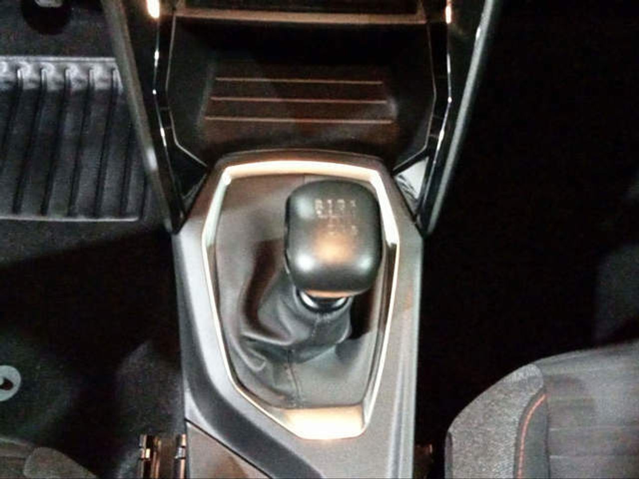 Foto Peugeot 208 18