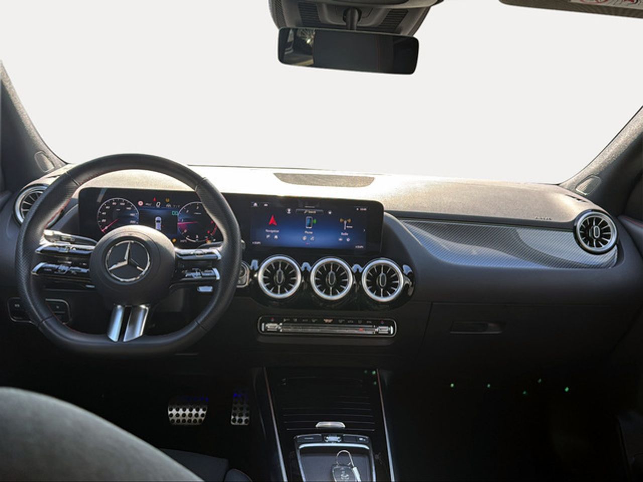 Foto Mercedes-Benz Clase GLA 7
