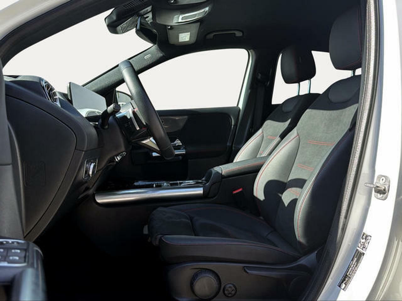 Foto Mercedes-Benz Clase GLA 8