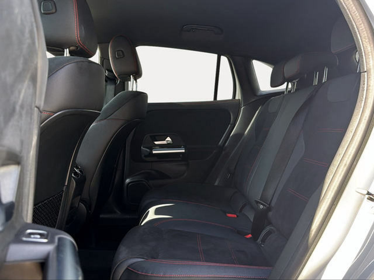 Foto Mercedes-Benz Clase GLA 9
