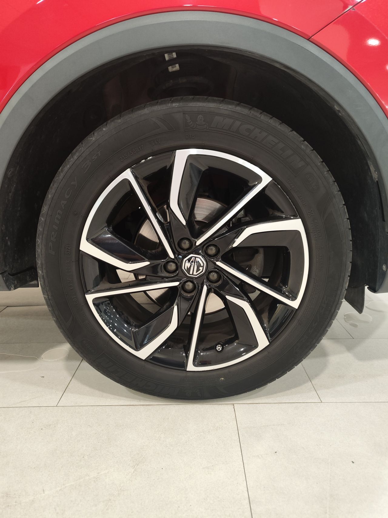 Foto MG ZS 16