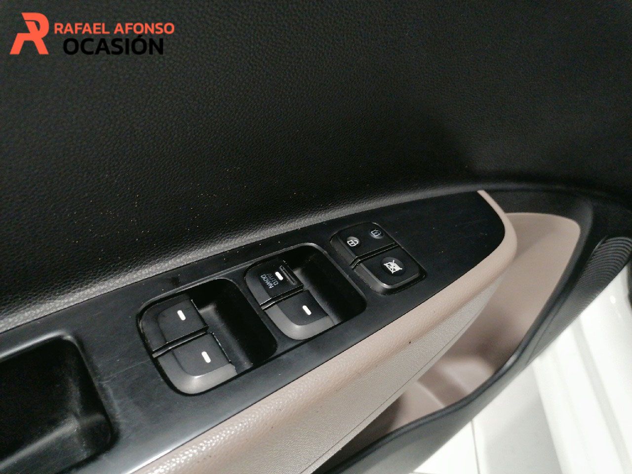 Foto Hyundai i10 15