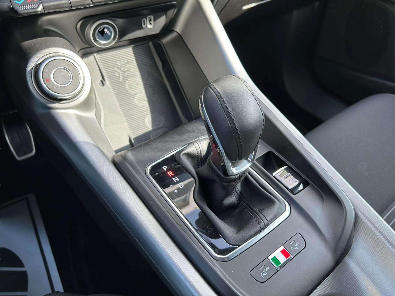 Foto Alfa Romeo Tonale 25