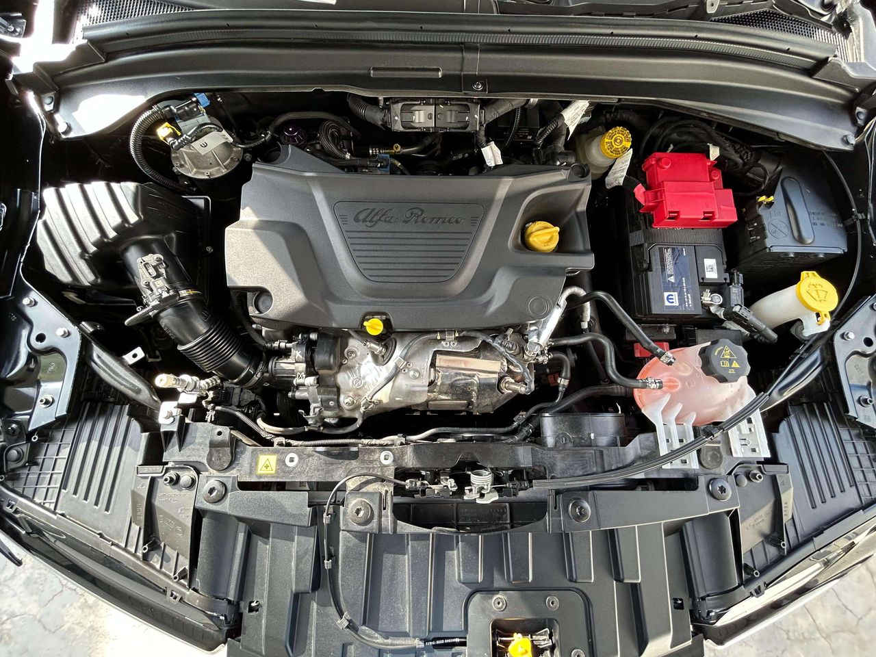 Foto Alfa Romeo Tonale 31
