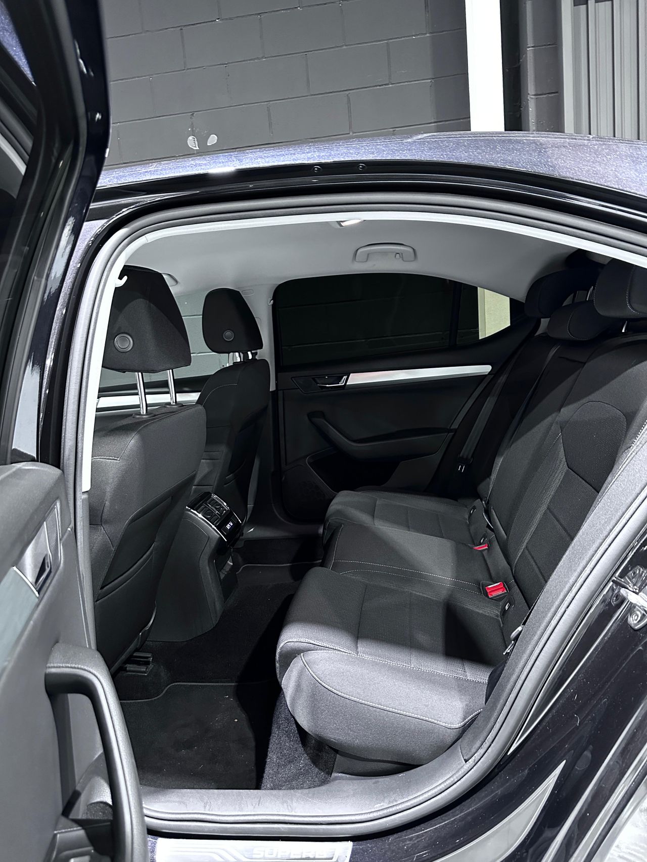 Foto Skoda Superb 14