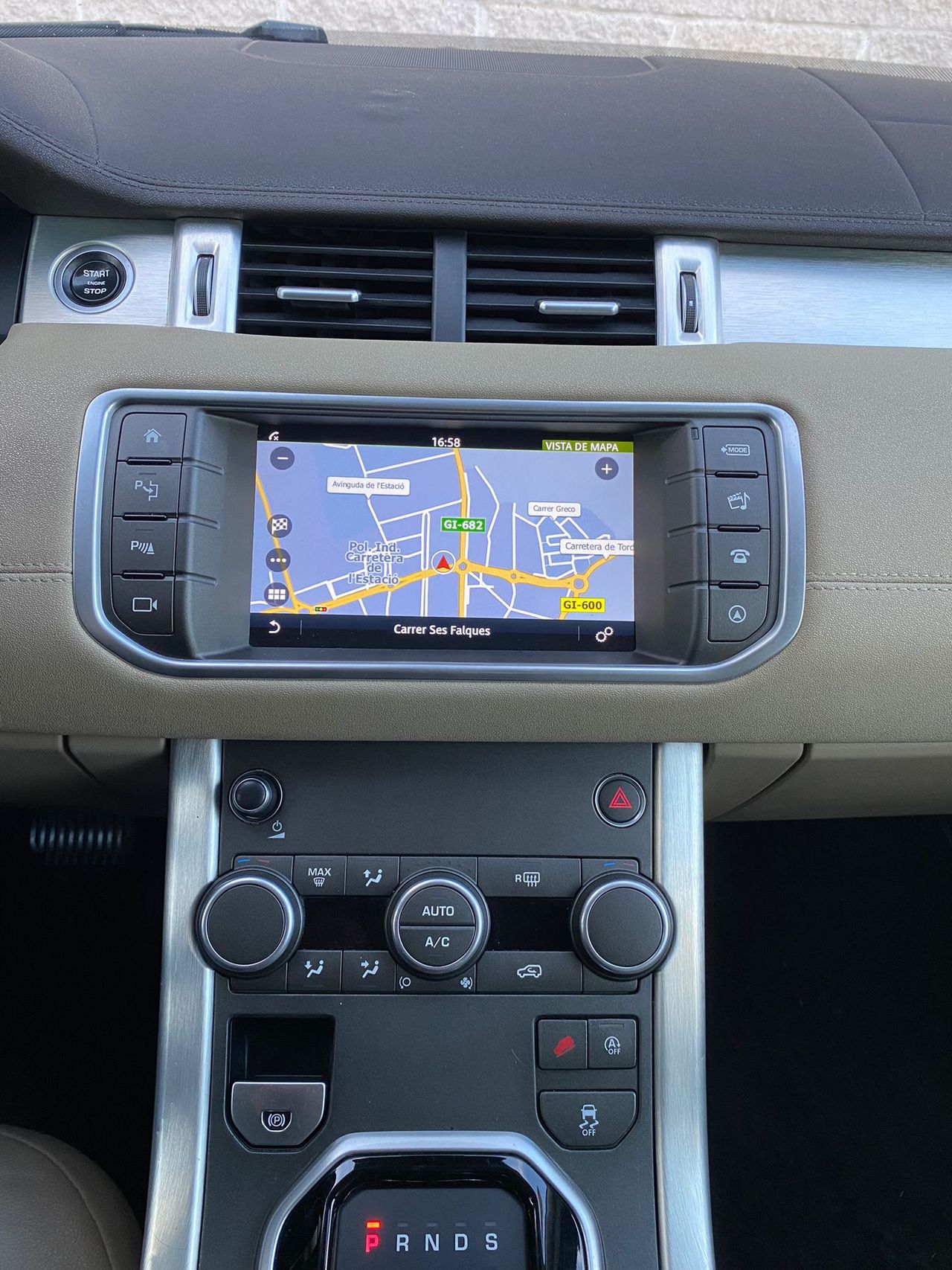 Foto Land-Rover Range Rover Evoque 14