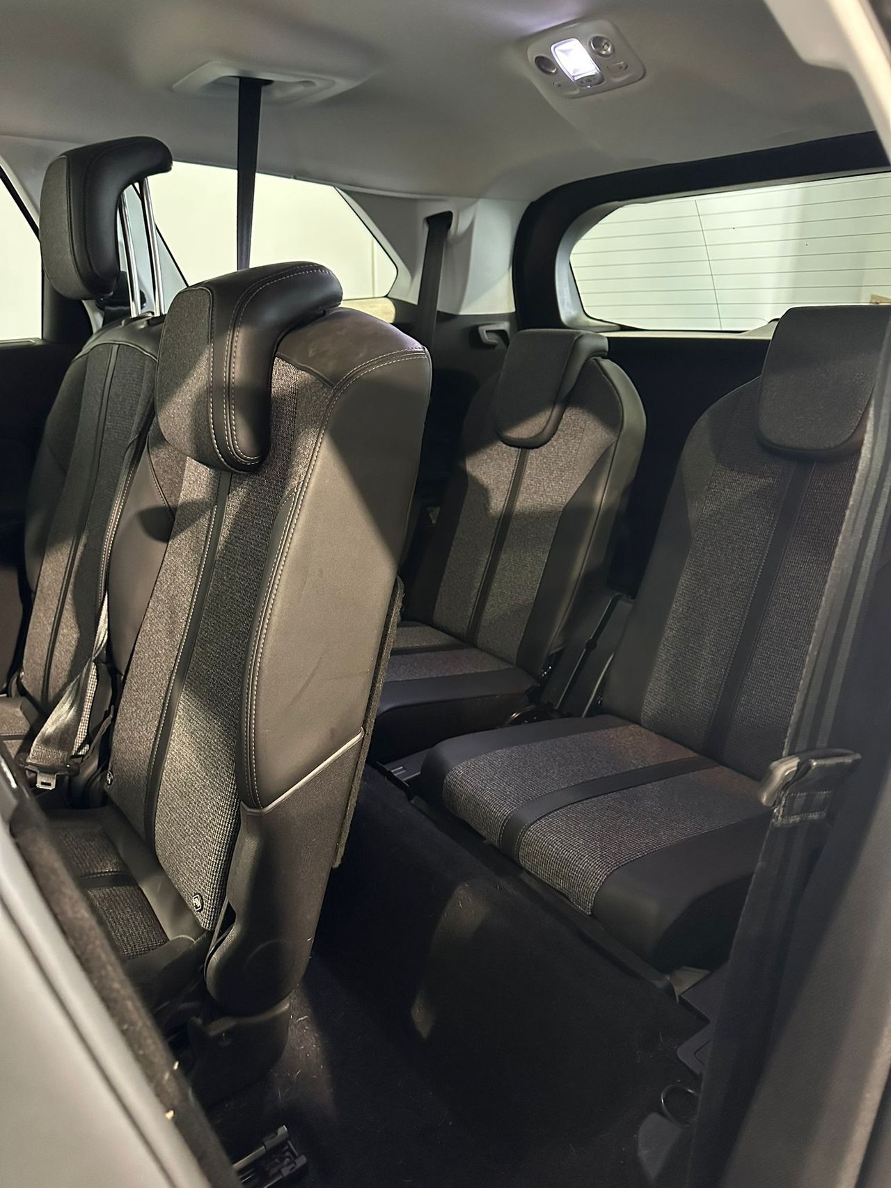 Foto Peugeot 5008 9
