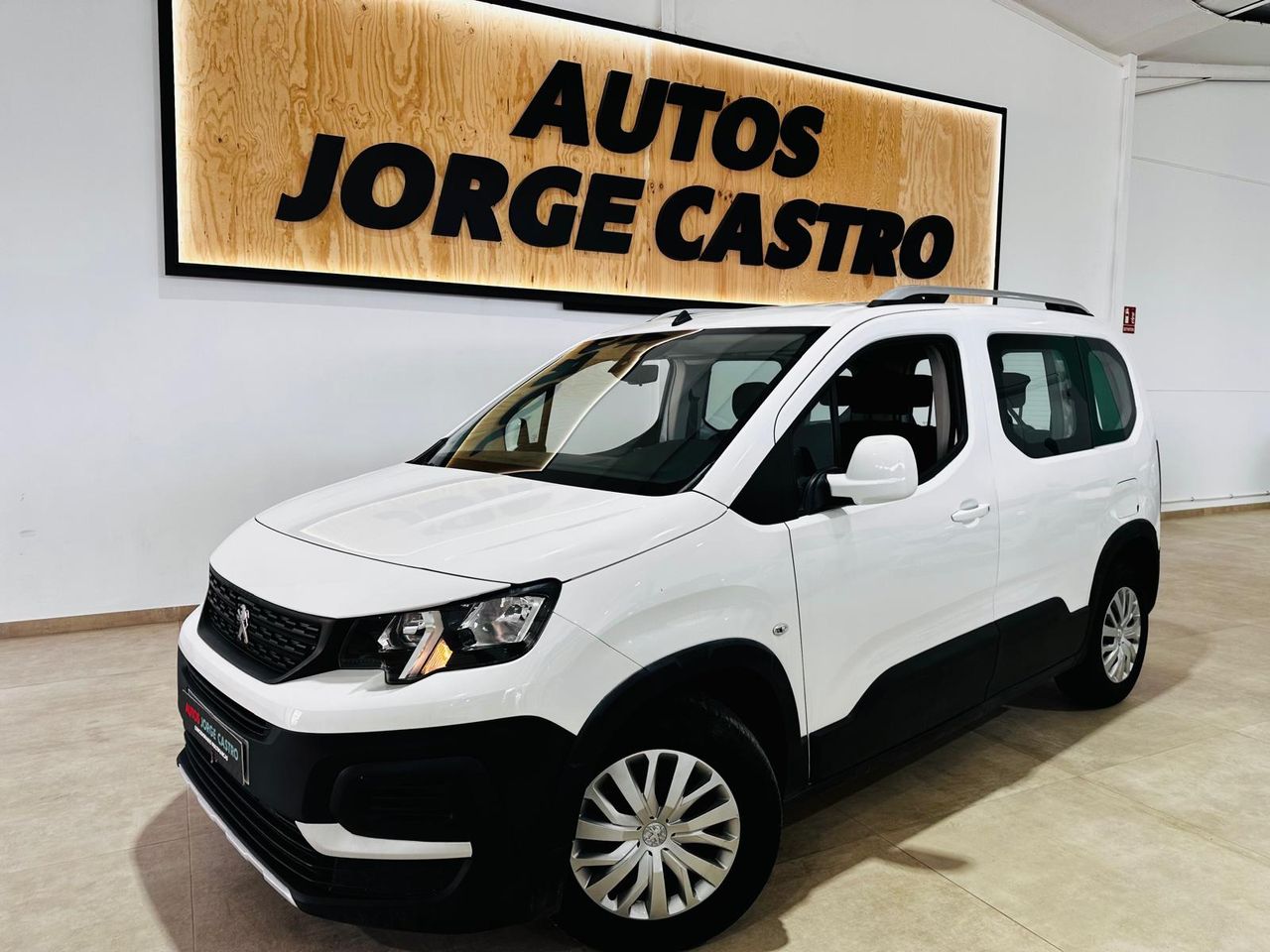 Foto Peugeot Rifter 8