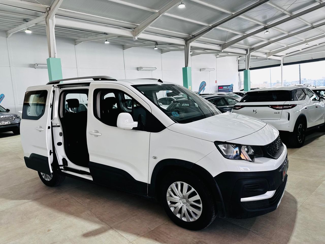 Foto Peugeot Rifter 16