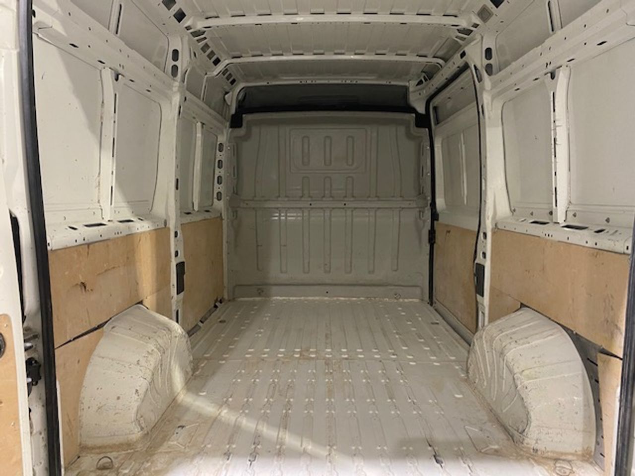 Foto Peugeot Boxer 29