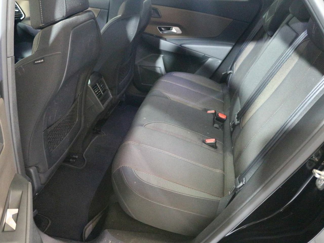 Foto DS Automobiles DS 7 10