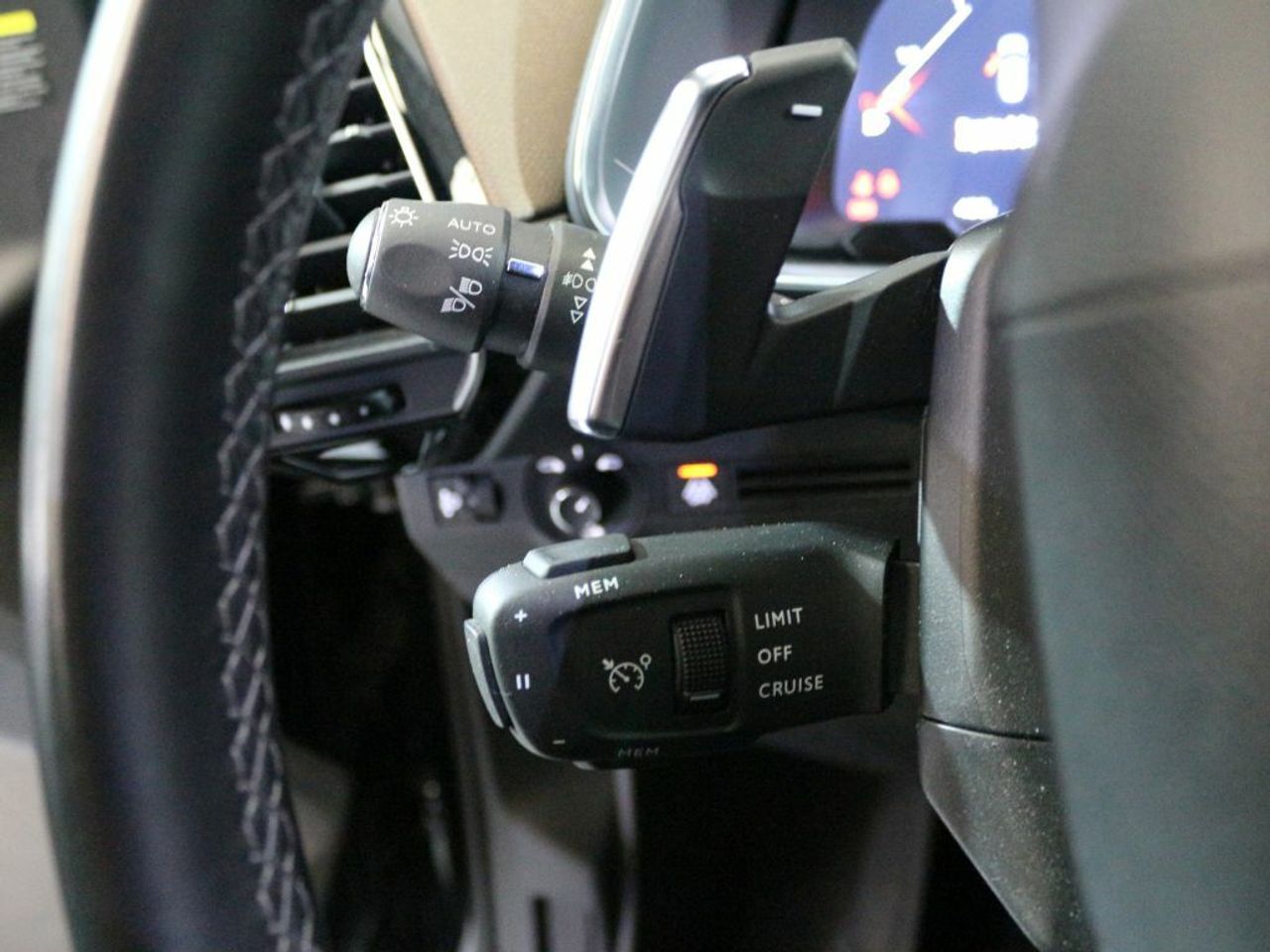 Foto DS Automobiles DS 7 19