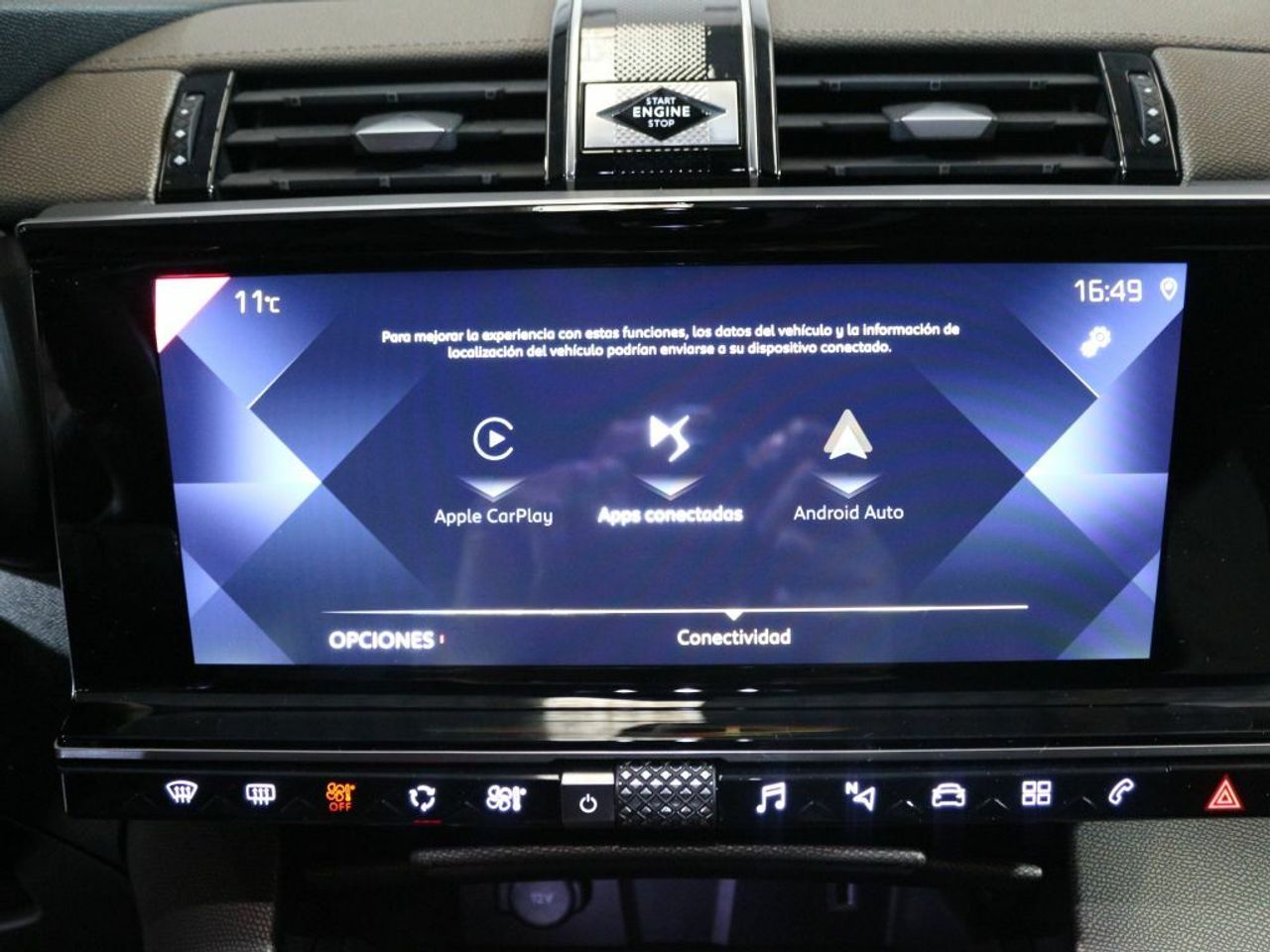 Foto DS Automobiles DS 7 26
